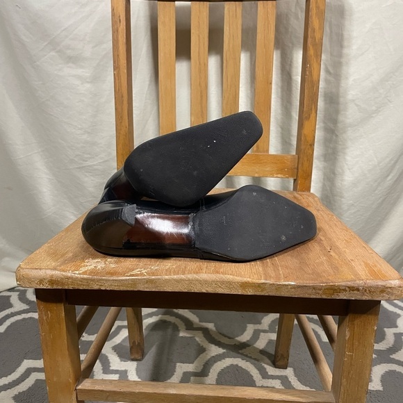 Women's Stuart WEITZMAN Black Pointed Toe Ankle Booties size 12 - Picture 8 of 11